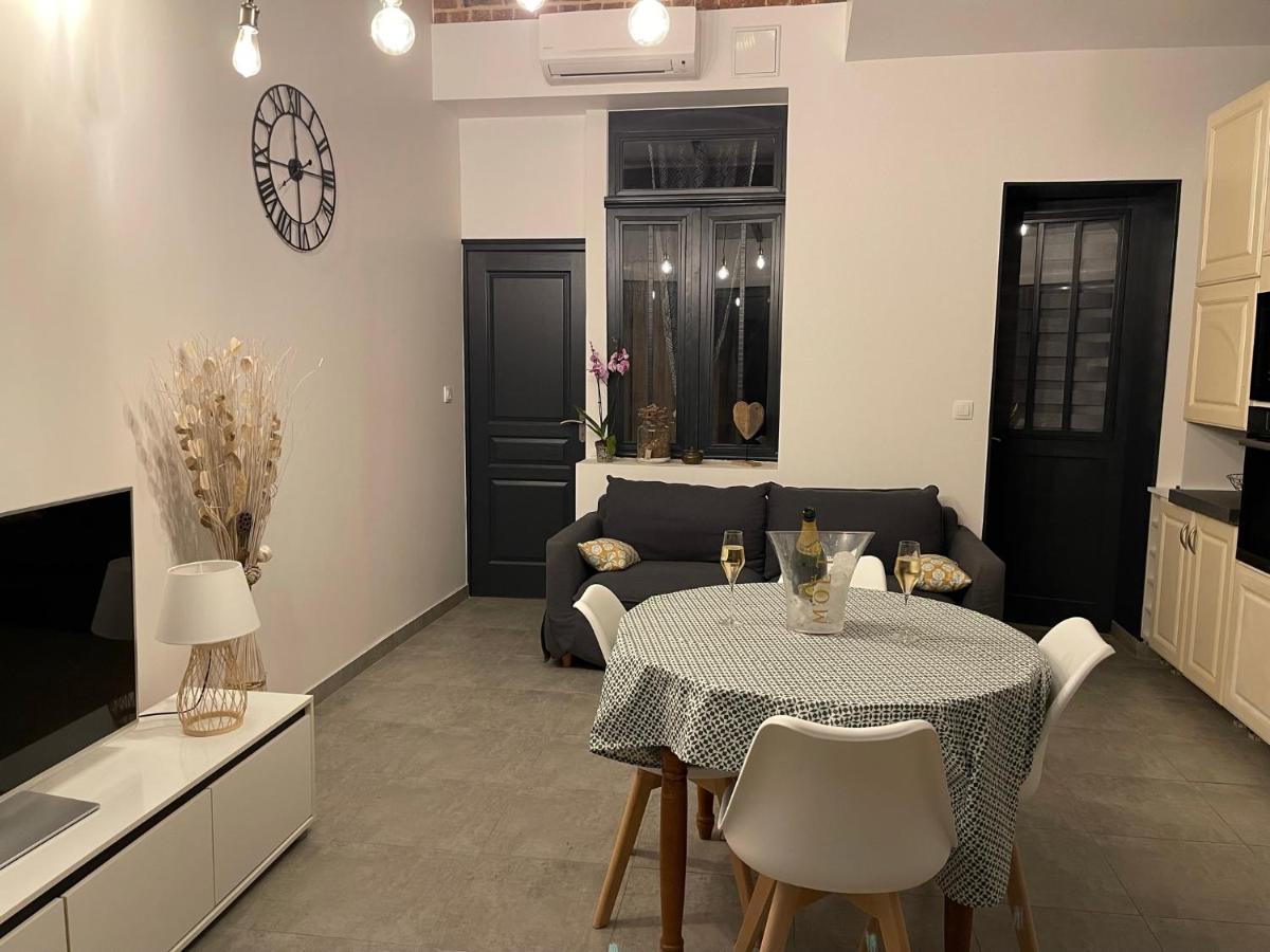 Le Secret D'Agathe Apartment อาเมียงส์ ภายนอก รูปภาพ