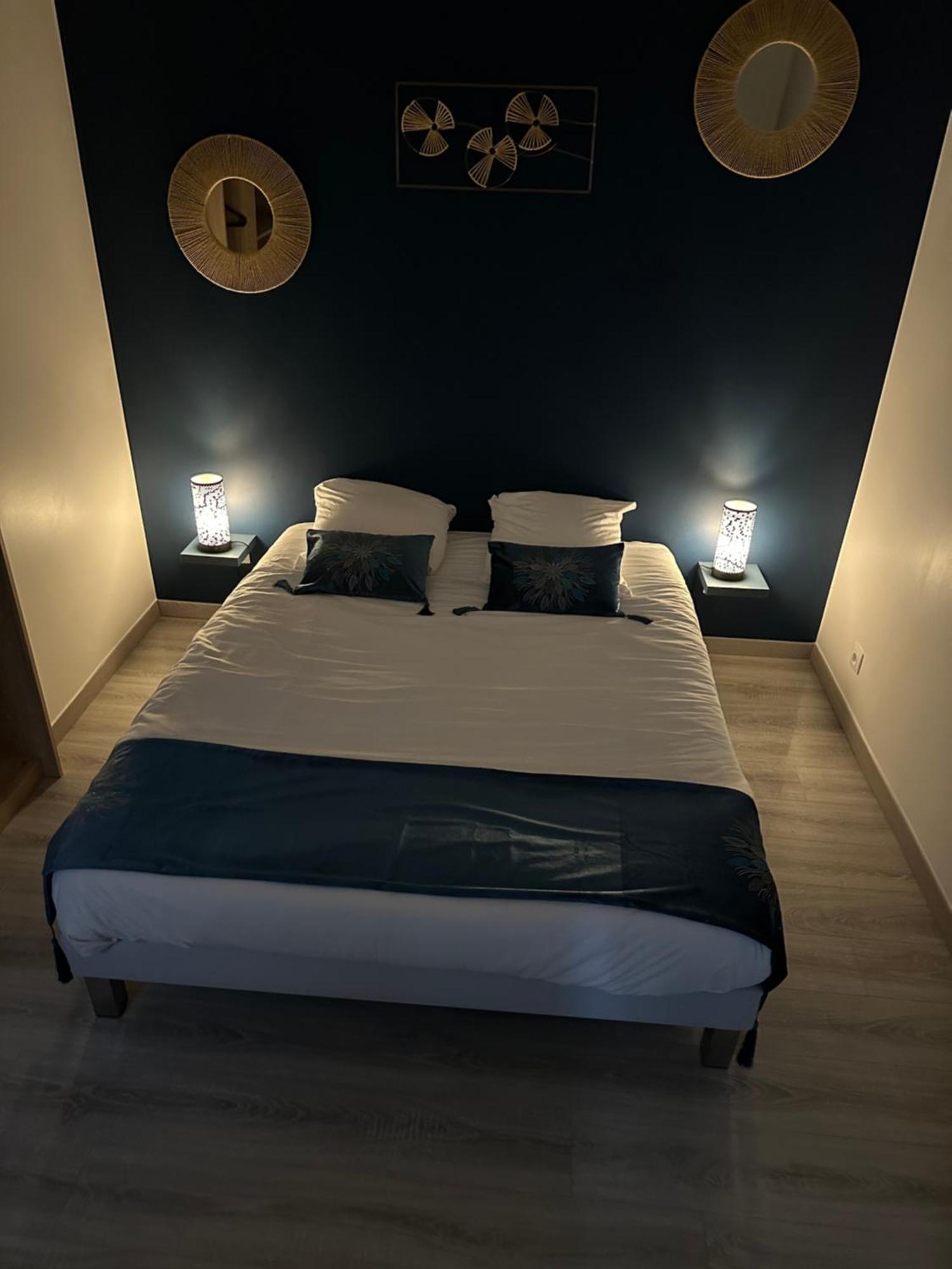 Le Secret D'Agathe Apartment อาเมียงส์ ภายนอก รูปภาพ